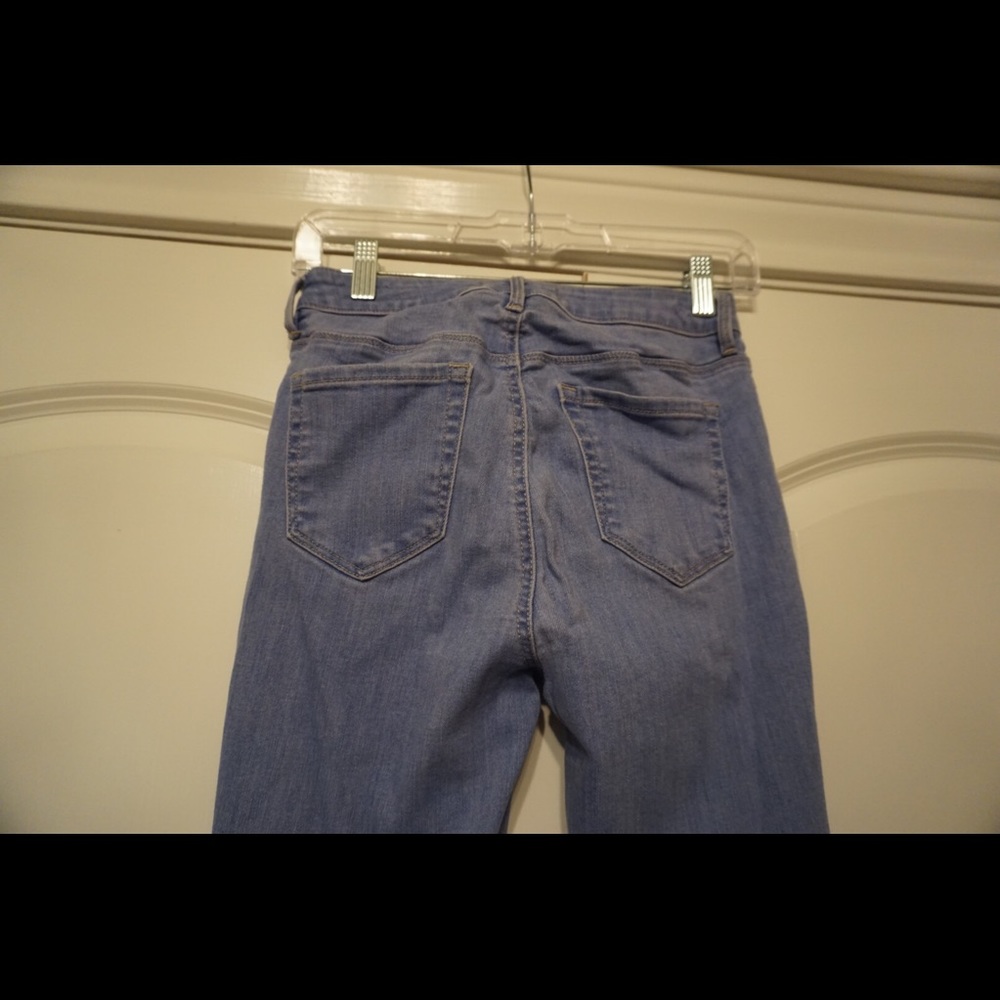 Jeans - Picture 2 of 3